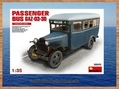 Passenger Bus GAZ-03-30 schaal: 1:35