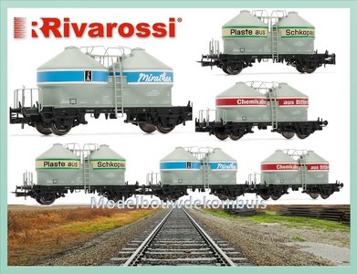 DR, 3-unit set silo wagons.