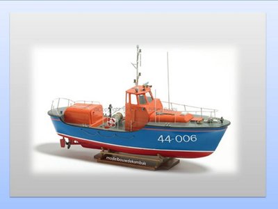 Waveny.  Lifeboat